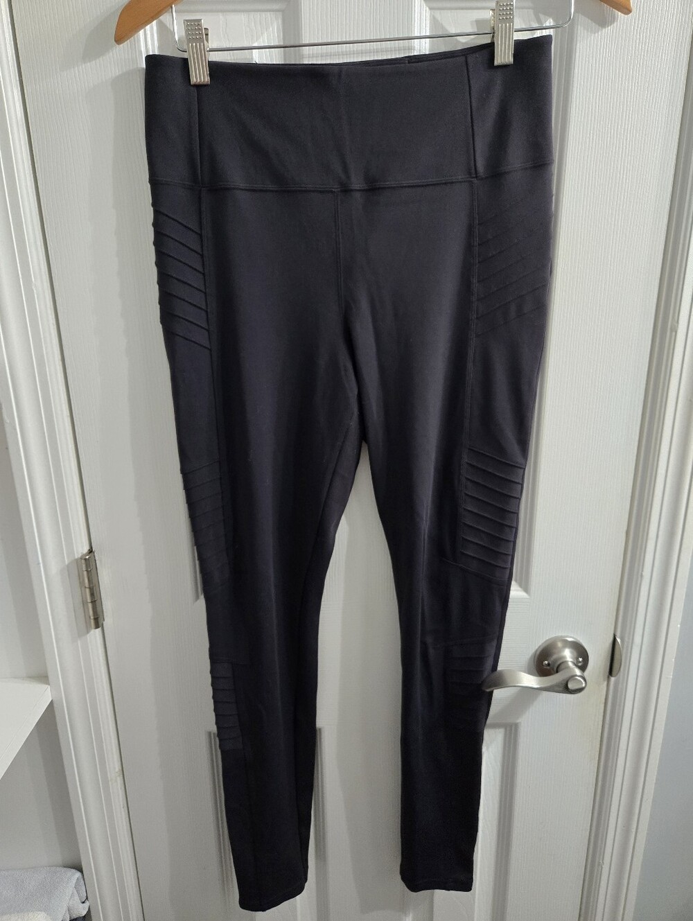 Athleta Delancey Moto Tight Legging Black EUC SZ Medium M $98